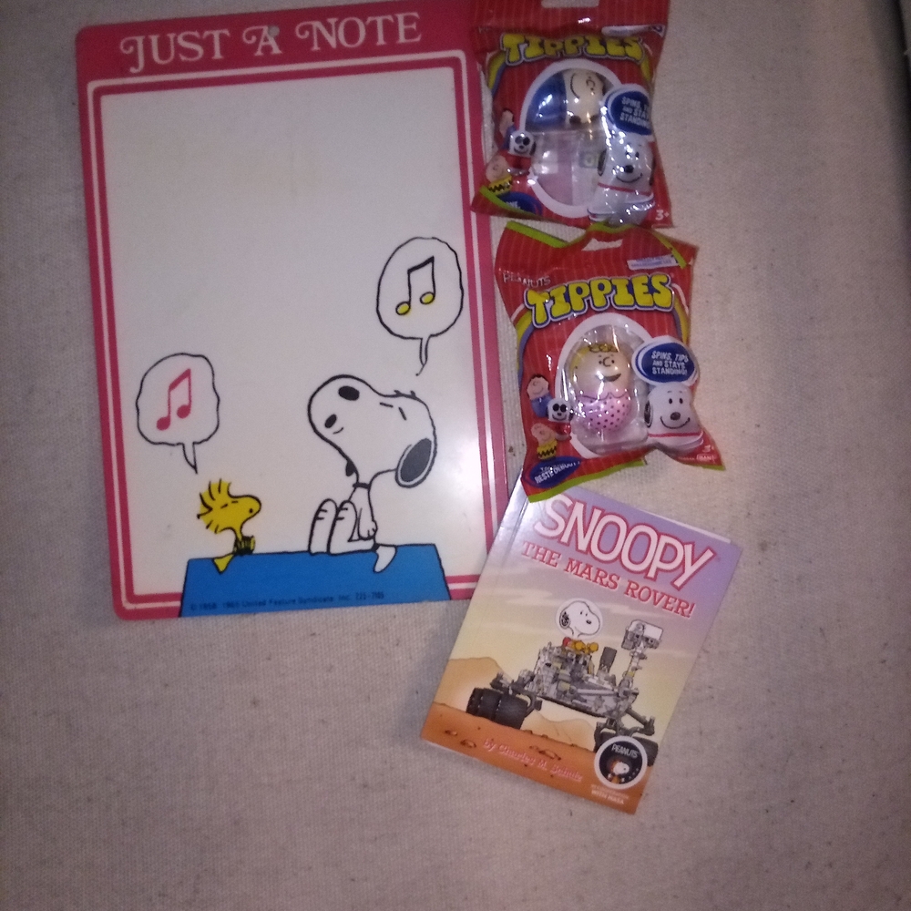 Snoopy & Woodstock Erase Board From 1958 Plus Extras